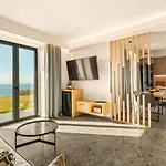 Mani Theasis Villa *