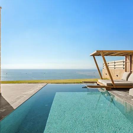 Villa Mani Theasis *