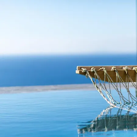 Mani Theasis * Sztúpa