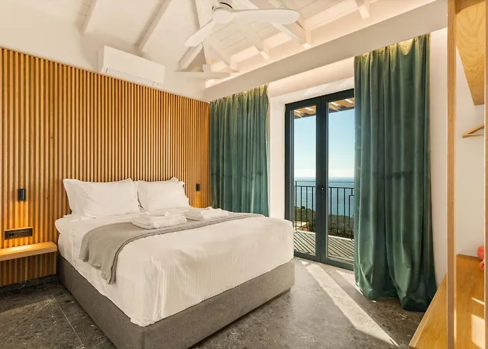 Mani Theasis Stoúpa