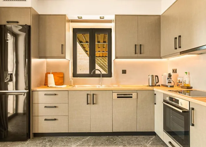 Mani Theasis * Stoúpa