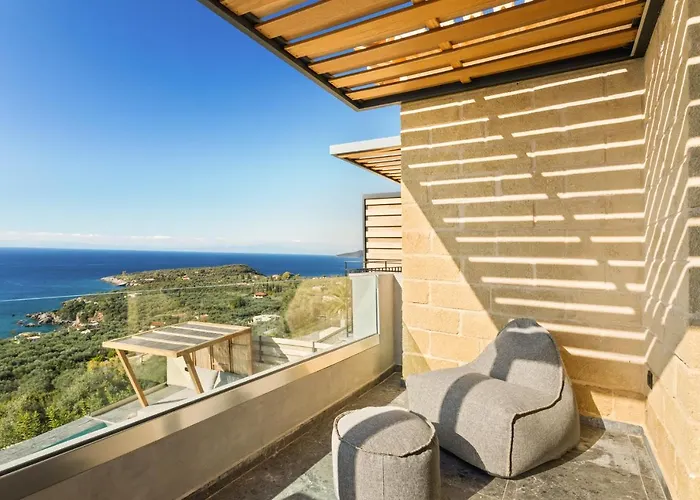 Mani Theasis Villa *