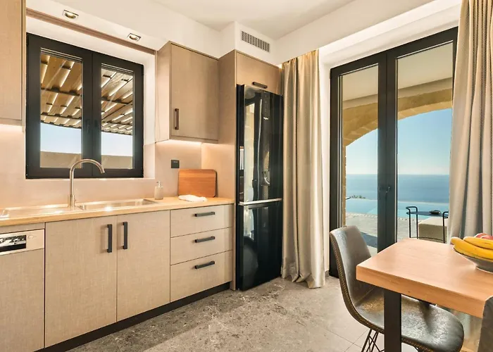 Mani Theasis Stoúpa