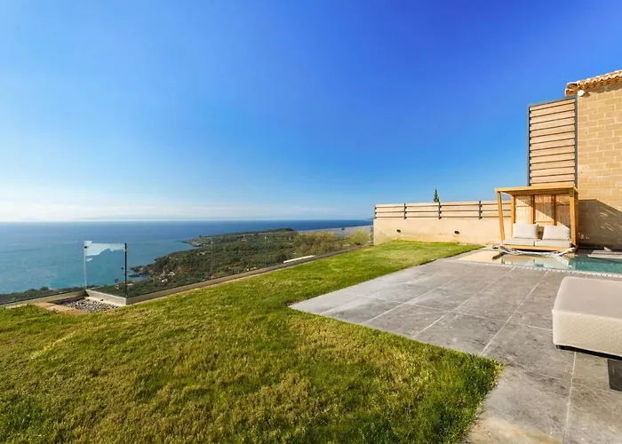 Mani Theasis Willa Stoúpa