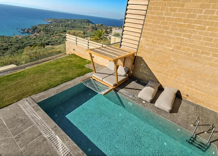 Mani Theasis Villa *